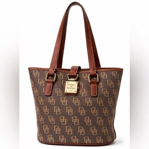 87. Dooney & Bourke Monogram Bucket Bag With Piston Lock